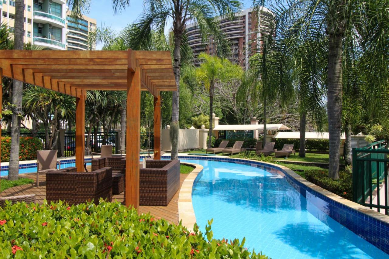 Barra Da Tijuca - 508 - De Frente Para Maravilhosa Piscina - Estacionamento Gratuito - Academia Comphania Atletica - Balsa Para Praia Gratis - Microondas - Geladeira Grande - Recepcao 24Horas - Wi-Fi - Com Pia Rio de Janeiro Dış mekan fotoğraf