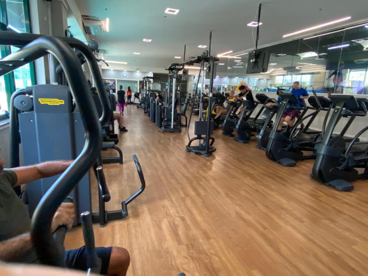 Barra Da Tijuca - 508 - De Frente Para Maravilhosa Piscina - Estacionamento Gratuito - Academia Comphania Atletica - Balsa Para Praia Gratis - Microondas - Geladeira Grande - Recepcao 24Horas - Wi-Fi - Com Pia Rio de Janeiro Dış mekan fotoğraf