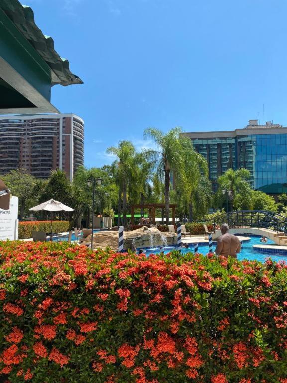 Barra Da Tijuca - 508 - De Frente Para Maravilhosa Piscina - Estacionamento Gratuito - Academia Comphania Atletica - Balsa Para Praia Gratis - Microondas - Geladeira Grande - Recepcao 24Horas - Wi-Fi - Com Pia Rio de Janeiro Dış mekan fotoğraf
